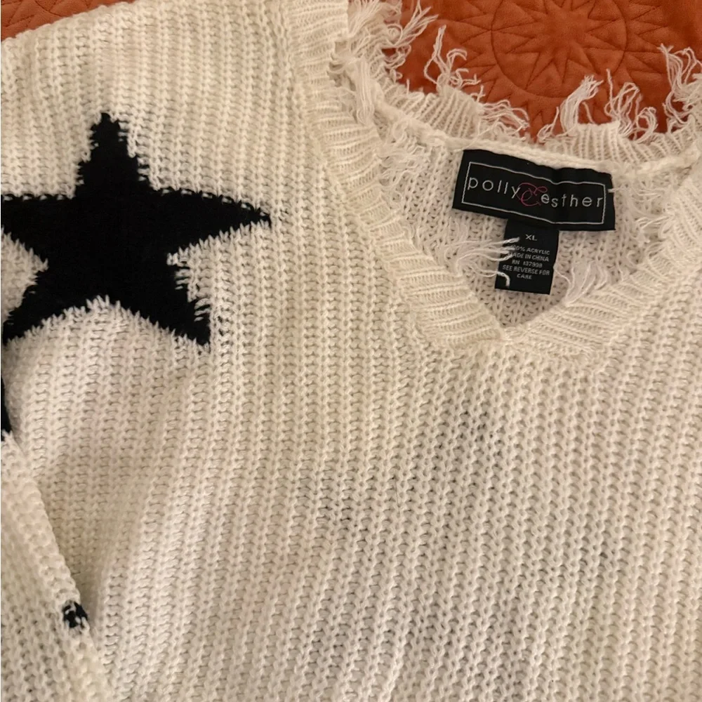 Distressed Oversized White Sweater with Black Stars - Picture 2 of 3